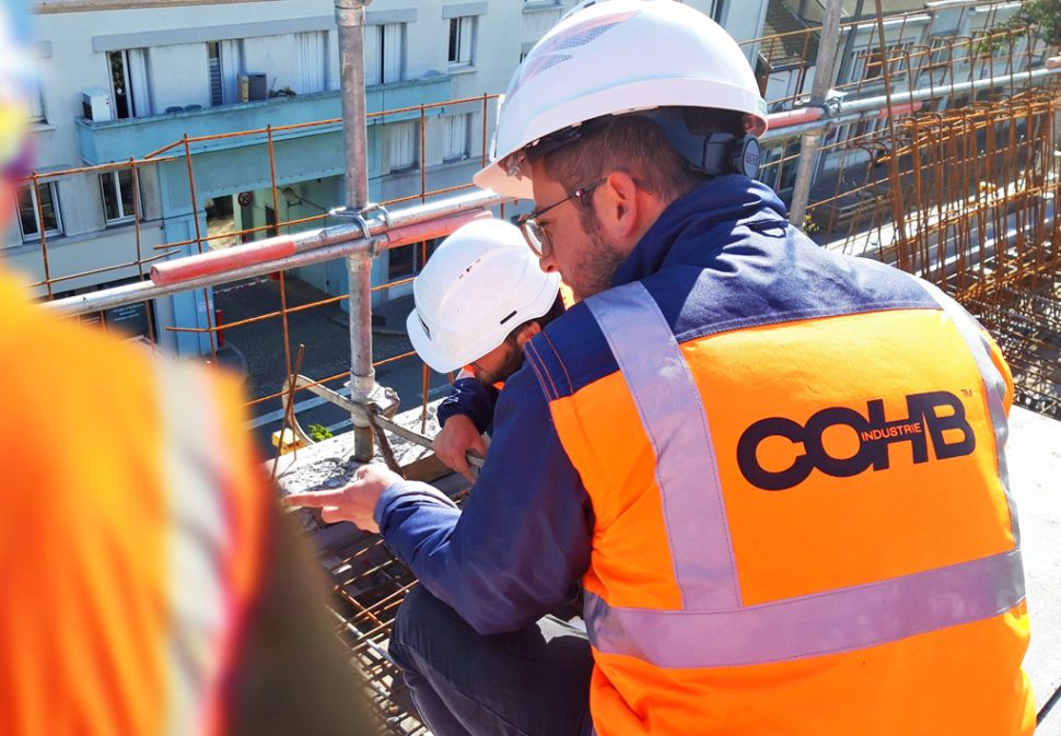 Découvrez comment mettre en œuvre le rupteur de ponts thermiques Slabe sur chantier.